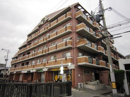 明石市大蔵谷清水の賃貸物件外観写真