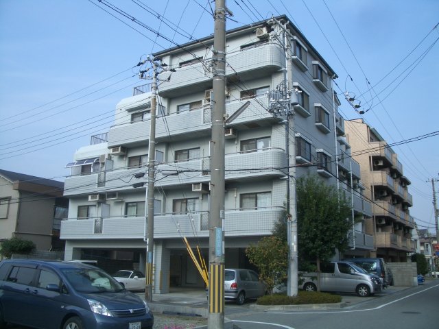明石市松の内の賃貸